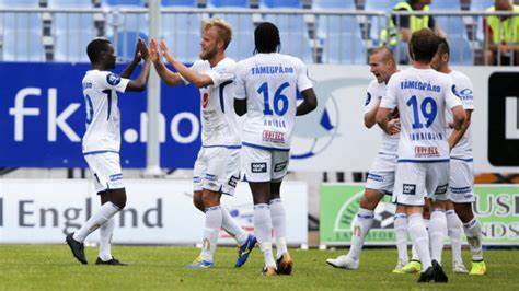 本人在球队 本人在球队