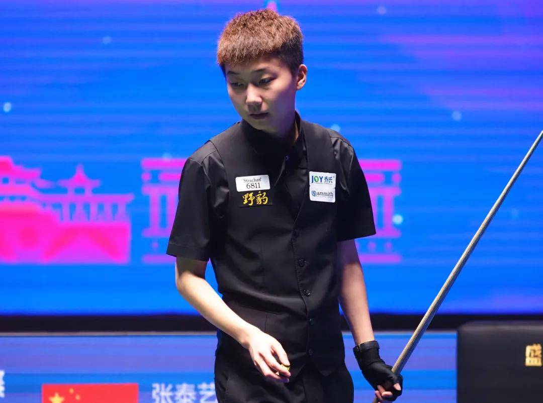 侧向摄像头 侧向摄像头